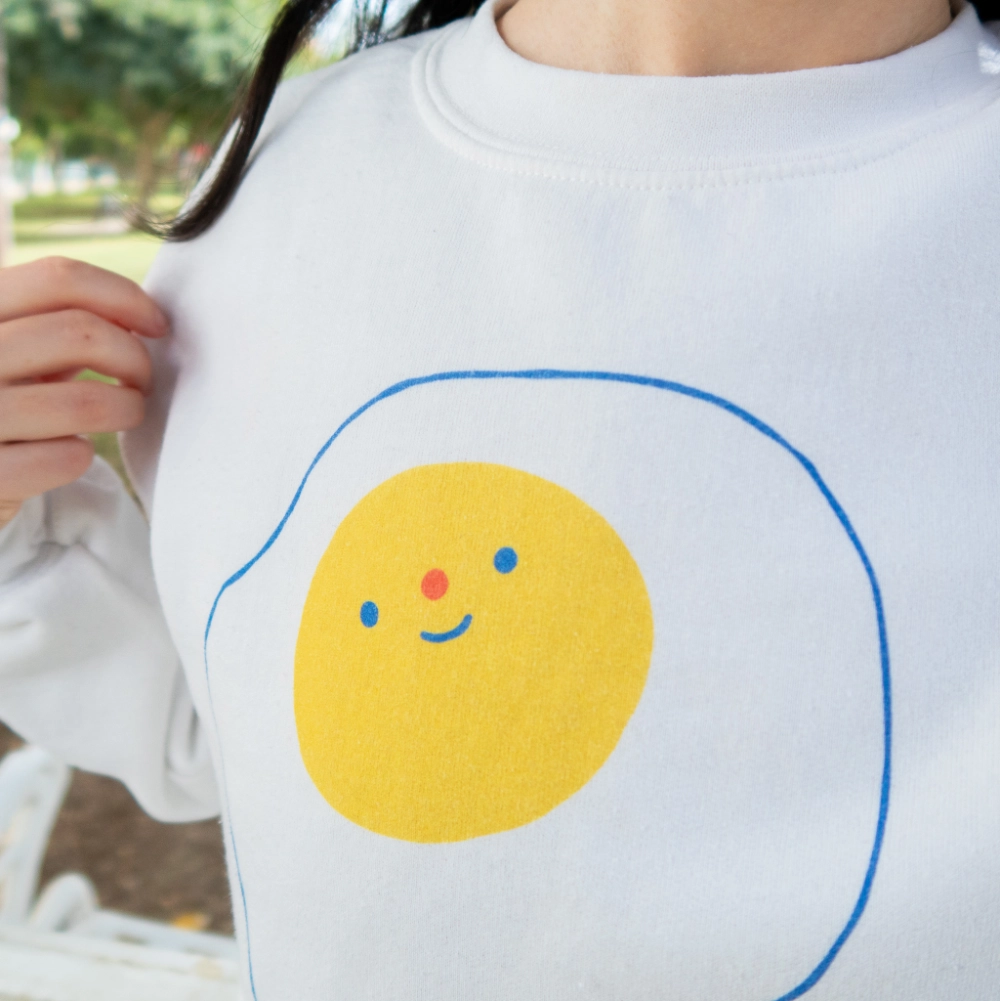 im eggtraordinary sweatshirt design